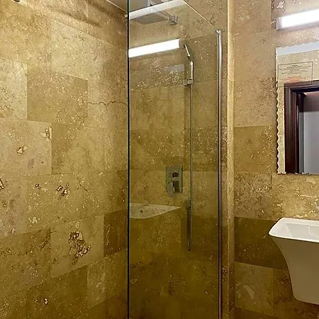 Hotel Victoria 3*